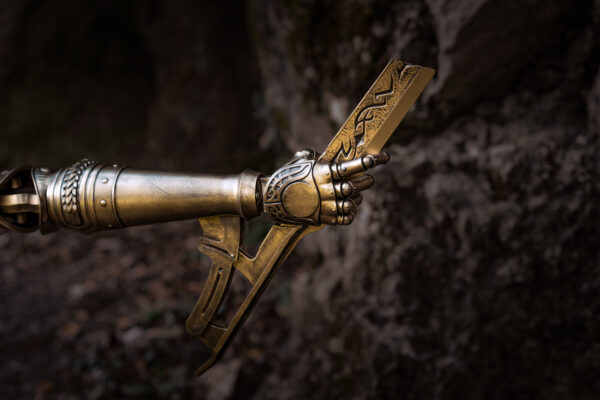 Elden Ring Malenia Valkyrie Prosthesis Golden Arm Collector Replica